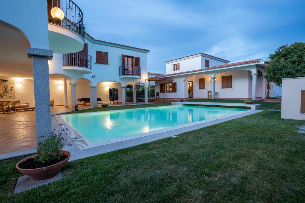 Mera Apartments Posada  Exterior photo